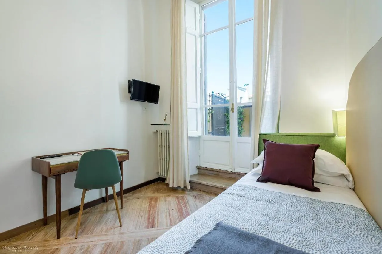 Vin Novo Rooms & Apartments Florence Italy